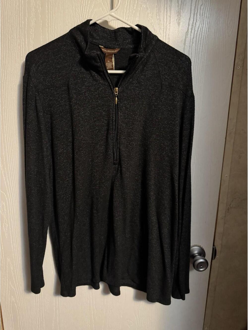 Bit & Bridle Half Zip Long Sleeve Pullover Shirt Women's Large
